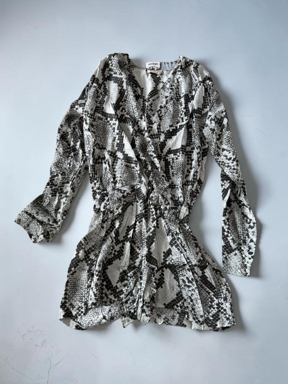 SOFIA Made in Italy Snake Print Romper Size Small